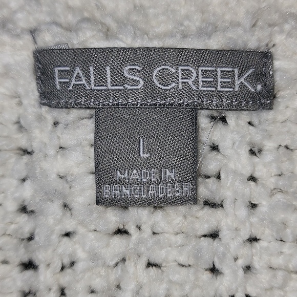 Sweater - Picture 3 of 3